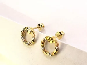 златни обеци трицветно злато с винт