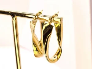 Златни обеци 14 карата овални с френско закопчаване