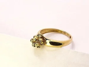 златен пръстен 14 карата със сфери